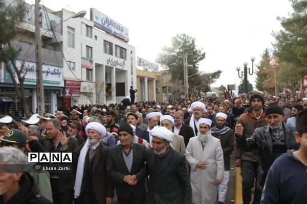 مراسم تشیع پیکر پاک و مطهر  شهید غلامحسن جام‌دوست در تربت جام