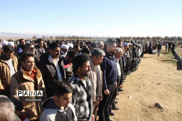 مراسم تشیع پیکر پاک و مطهر  شهید غلامحسن جام‌دوست در تربت جام