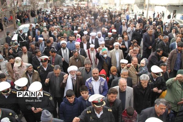 مراسم تشیع پیکر پاک و مطهر  شهید غلامحسن جام‌دوست در تربت جام