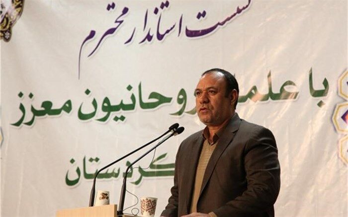معاون سیاسی استاندار کردستان:  روحانیون خدمات ۴۰ ساله نظام را برای مردم بازگو کنند