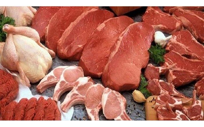 عرضه روزانه ۵۰۰ تن گوشت مرغ تنظیم بازاری در میادین میوه و تره‌بار