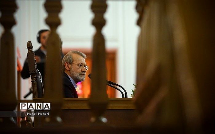 لاریجانی سانحه سقوط هواپیمای بوئینگ 707 را تسلیت گفت