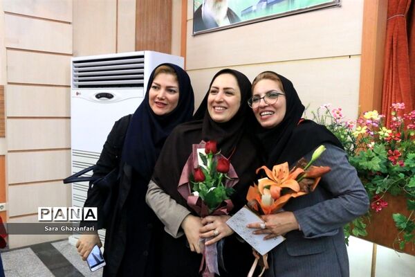 تجلیل از پرستاران نمونه استان مازندران
