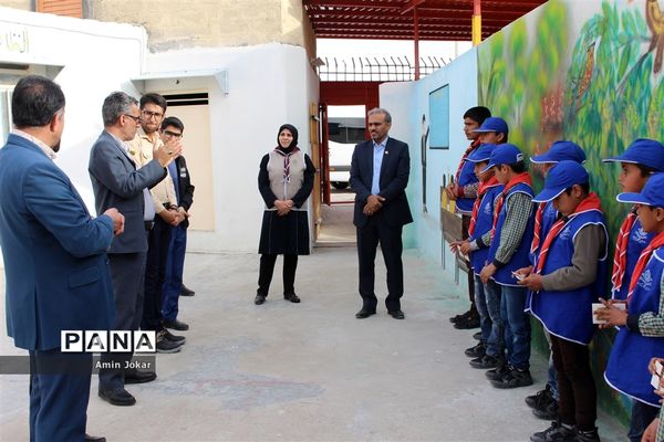 بازدید مسئولان سازمان دانش‌آموزی فارس از مدرسه تمام تشکیلاتی در اِوز