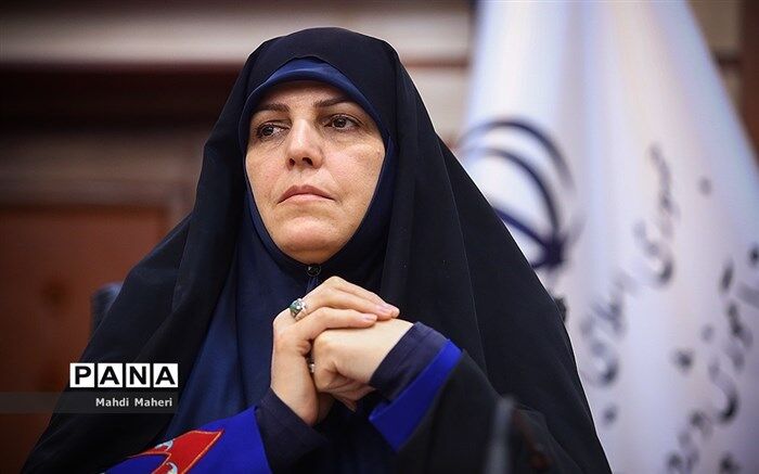 واکنش شهیدخت مولاوردی به دیوارنگاره جدید میدان ولیعصر