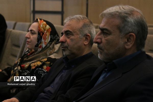 نخستین نشست مجمع خیرین امین در پلیس پایتخت