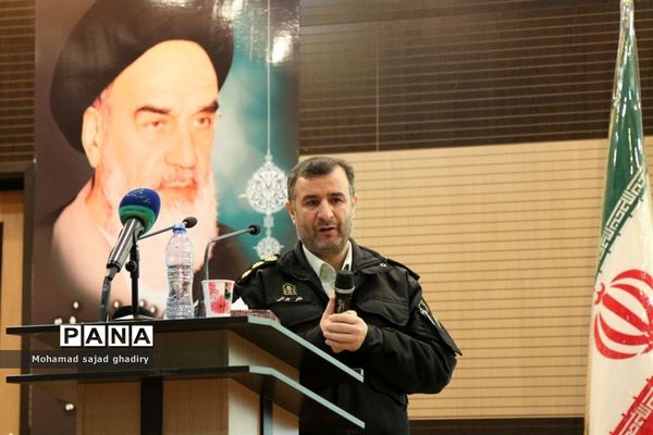 نخستین نشست مجمع خیرین امین در پلیس پایتخت