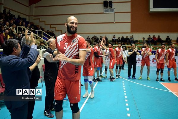 سرخ پوشان تبریزی با برد شهروند اراک یک قدم به پلی آف نزدیک تر شدند