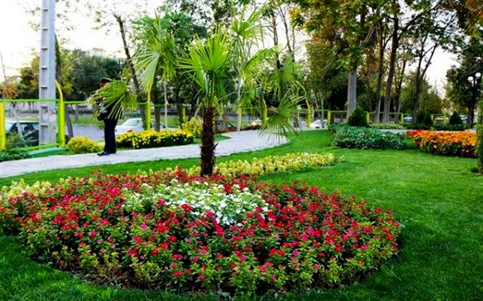 نوروز با ۴ میلیون بوته گل به ارومیه می آید