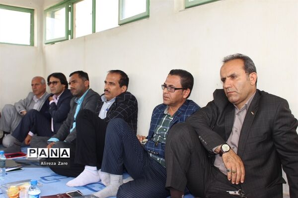 کار گروه تخصصی کارشناسان فناوری و نیروی انسانی آموزش و پرورش استان بوشهر