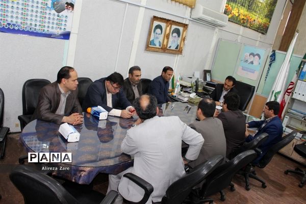 جلسه هم‌اندیشی حوزه معاونت پشتیبانی و سازمان دانش‌آموزی استان بوشهر