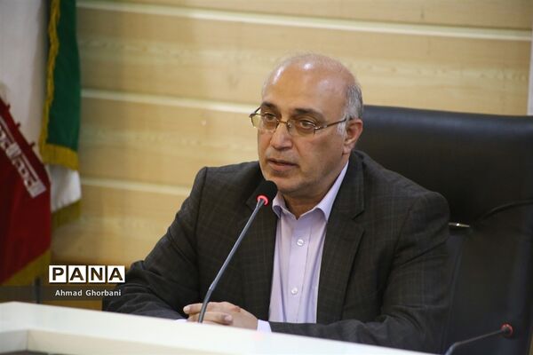 نشست خبری حسین مرعشی سخنگوی حزب کارگزاران سازندگی در ساری