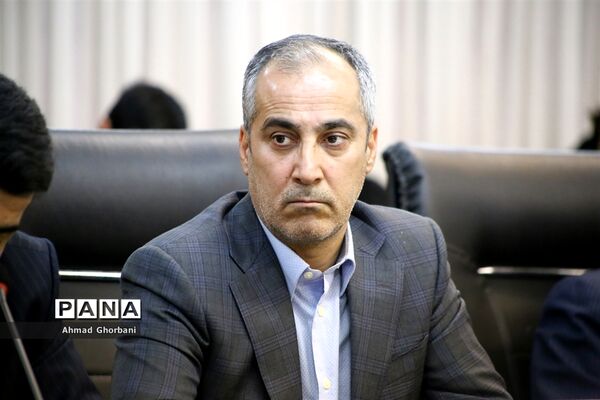 نشست خبری حسین مرعشی سخنگوی حزب کارگزاران سازندگی در ساری