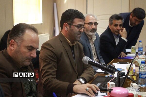 گردهمایی معاونان پرورشی و تربیت‌بدنی آموزش و پرورش آذربایجان‌شرقی در ورزقان