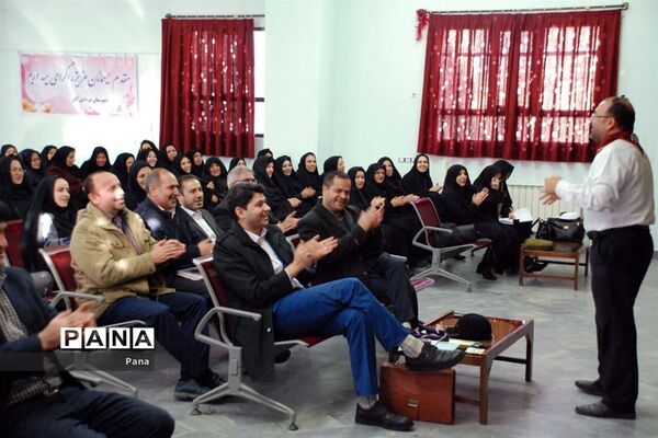 دوره آموزشی و توانمندسازی مربیان پیشتازان اهر