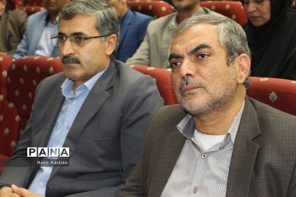 همایش تقدیر از برگزیدگان و فعالان چهارمین جشنواره نوجوان خوارزمی استان بوشهر -1