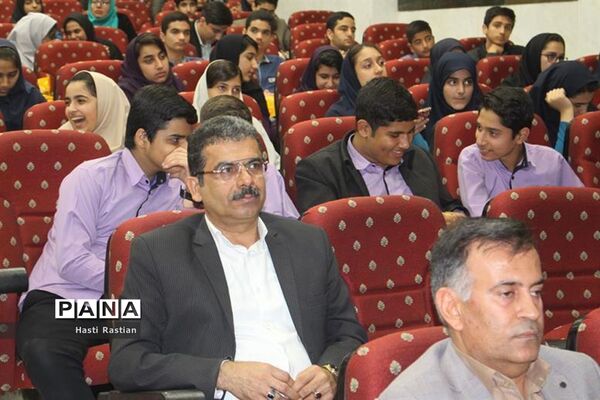 همایش تقدیر از برگزیدگان و فعالان چهارمین جشنواره نوجوان خوارزمی استان بوشهر -1