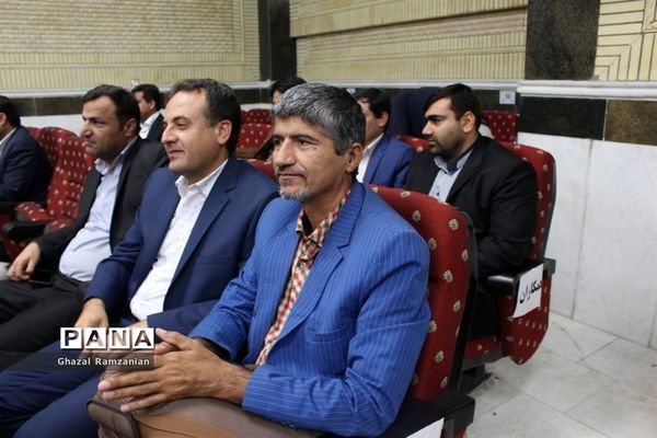 همایش تقدیر از برگزیدگان و فعالان چهارمین جشنواره نوجوان خوارزمی استان بوشهر-2