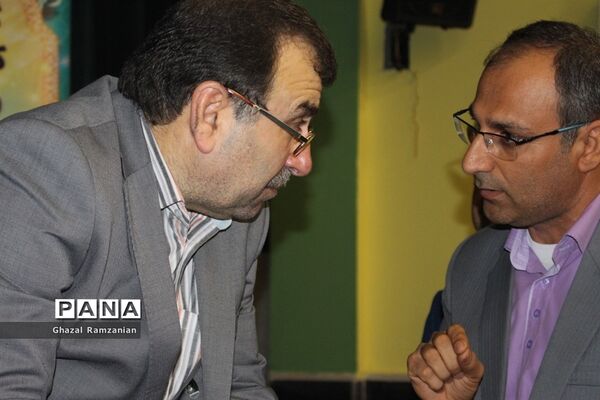 گردهمایی کارشناسان و مدیران مدارس متوسطه نظری استان بوشهر
