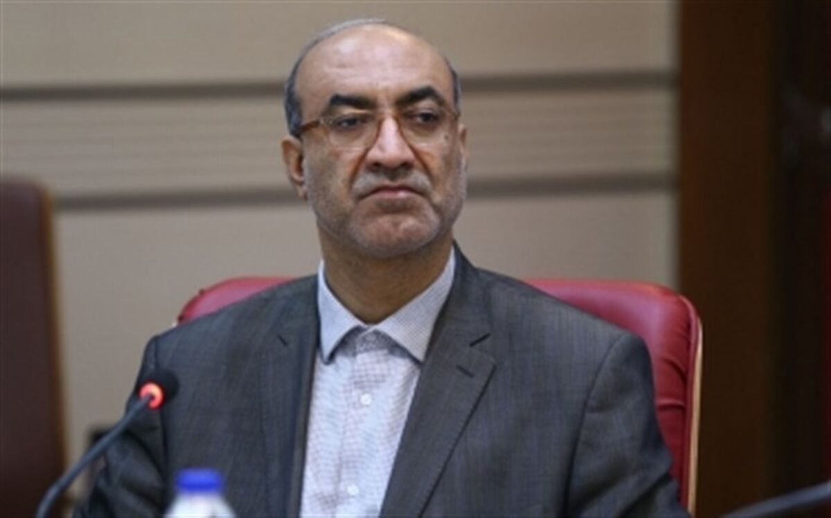 از روز شنبه بیش از ۴۱ تن گوشت قرمز منجمد در استان قزوین توزیع می‌شود