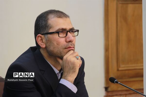 هشتمین جلسه شورای آموزش و پرورش استان با حضور استاندار آذربایجان شرقی