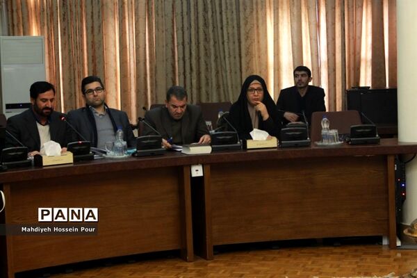 هشتمین جلسه شورای آموزش و پرورش استان با حضور استاندار آذربایجان شرقی