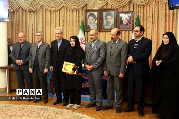 هشتمین جلسه شورای آموزش و پرورش استان با حضور استاندار آذربایجان شرقی