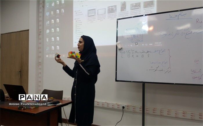 مکعب روبیک راهی برای افزایش سرعت عمل و قدرت تمرکز