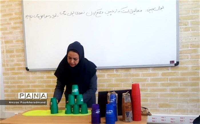 لیوان چینی ورزشی سرگرم کننده برای مغز