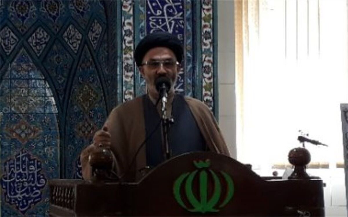 امام جمعه  فیروزکوه: اگر روحیه جهادی و انقلابی بر جامعه حاکم نباشد مشکلات بیشتر خواهد بود