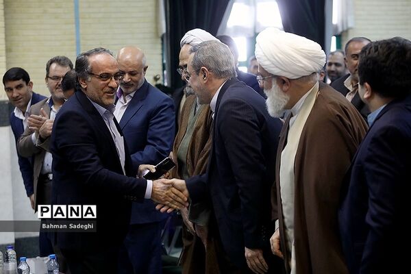 آیین تکریم و معارفه رئیس سازمان پژوهش و برنامه‌ریزی وزارت آموزش و پرورش