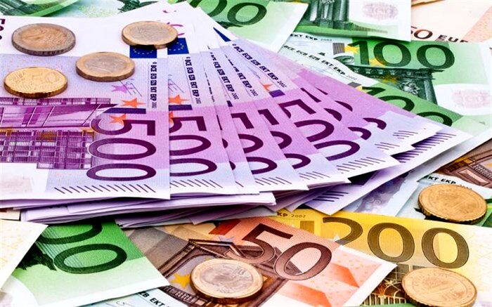 آرگون، عضو هیات رئیسه اتاق بازرگانی تهران:‌ فعالان اقتصادی به کاهش بیشتر نرخ ارز در ما‌ه‌های‌آینده امیدوار شده‌اند
