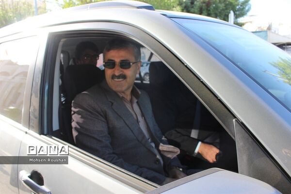 تجدید میثاق شورای معاونان و روسای آموزش و پرورش استان بوشهر با شهدا
