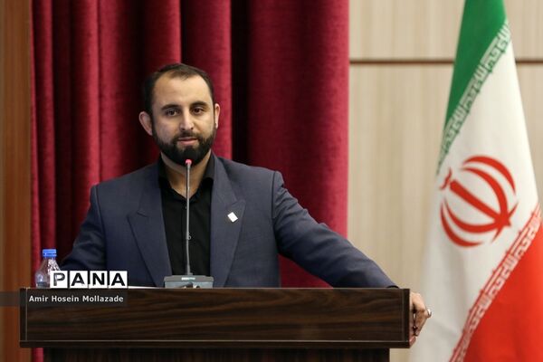 آئین تکریم و معارفه مسئول اتحادیه انجمن‌های اسلامی دانش‌آموزی آذربایجان غربی