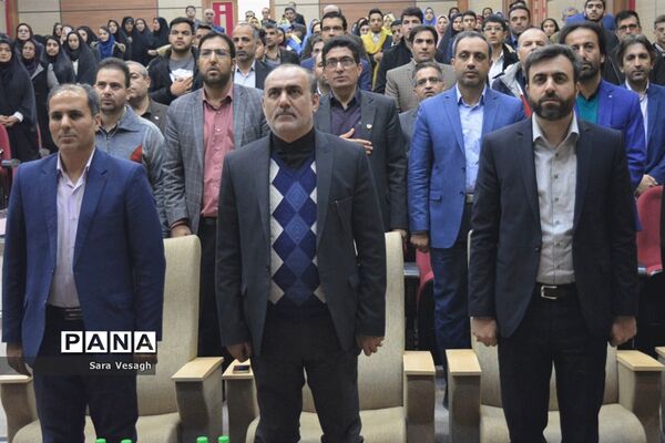 آیین تجلیل از برگزیدگان استانی پرسش مهر هجدهم شهرستان‌های تهران دراردوگاه شهید منتظری شهریار