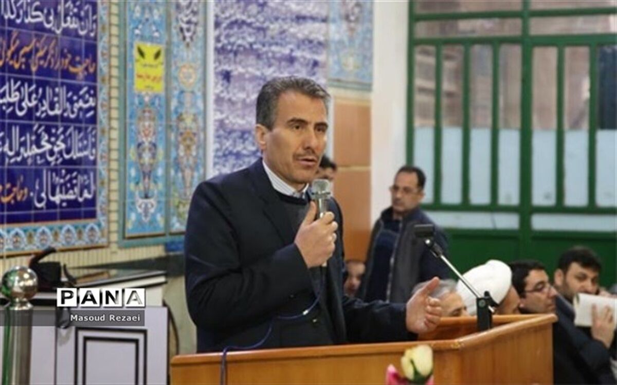 مدیر آموزش و پرورش میانه: 12000 دانش آموز میانه ای در طرح ملی "حفظ جزءسی ام" شرکت کردند