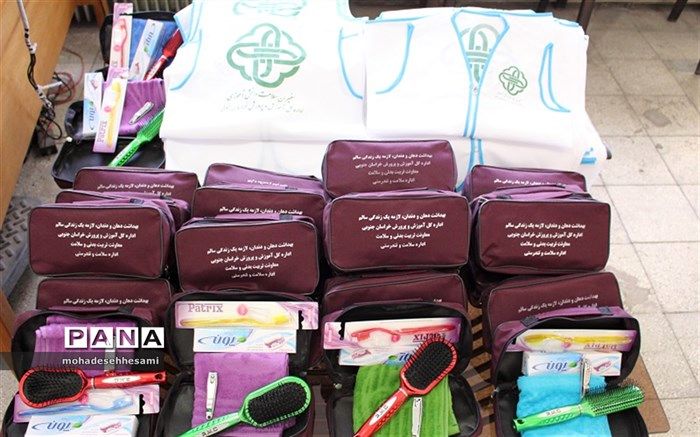 مدیر کل آموزش و پرورش خراسان جنوبی : توزیع 4هزار قلم تجهیزات بهداشتی در مدارس استان