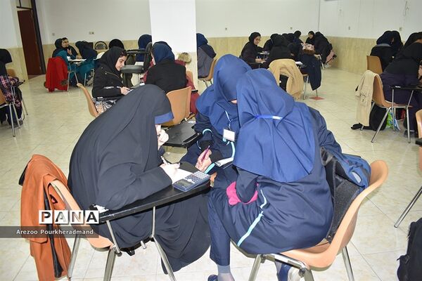 برگزاری کارسوق ویتامین B (مسابقه گروهی زیست شناسی) ویژه مدارس سمپاد