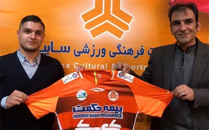 بازیکن نفت مسجد سلیمان با سایپا 18 ماهه بست