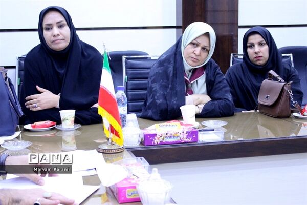 جلسه مجمع مربیان پیشتاز آموزش و پرورش شهرستان بوشهر