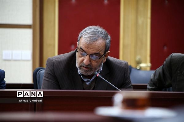 جلسه کمیته‌های ستاد بزرگداشت چهلمین سال پیروزی انقلاب در فرمانداری ساری