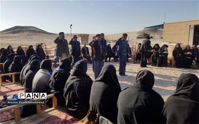 مربیان پیشتاز ناحیه یک در کمپ کویرنوردی