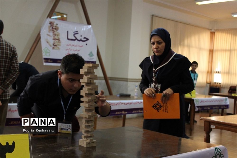 رقابت بیش از ۴۵۰ دانش آموز پسر مقطع متوسطه در شیراز