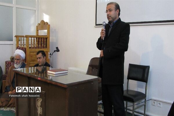 اعزام دانش‌آموزان پسر شهرستان فیروزکوه به اردوی راهیان نور