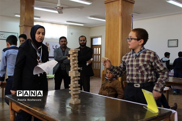 دومین روز مسابقات بازی های فکری در شیراز