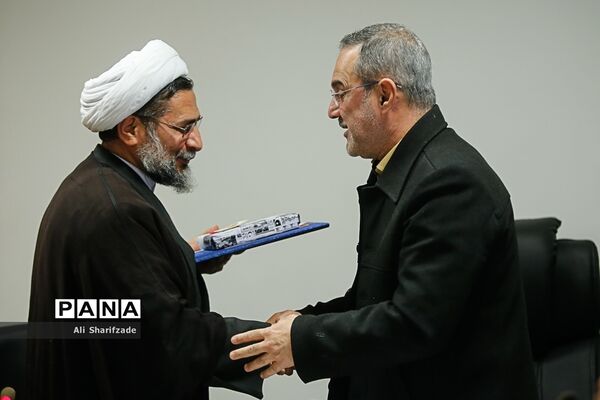 جلسه کمیسیون تخصصی توسعه آموزش عمومی قرآن کشور