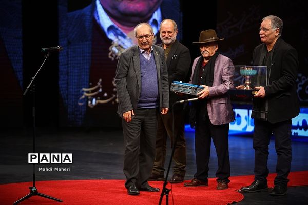 افتتاحیه سی و هفتمین جشنواره فیلم فجر