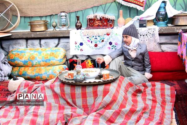 جشنواره خاوران شناسی درآموزشگاه دکتر غفرانی شهرستان بیرجند