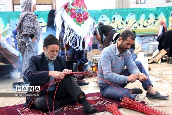 جشنواره خاوران شناسی درآموزشگاه دکتر غفرانی شهرستان بیرجند