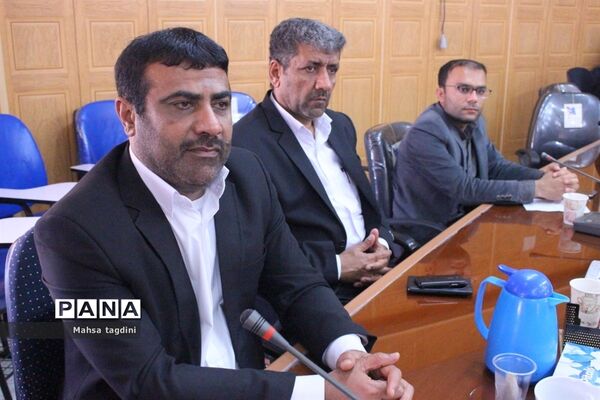 نشست مشترک روسا و معاونان آموزش و پرورش و سازمان دانش‌آموزی استان بوشهر